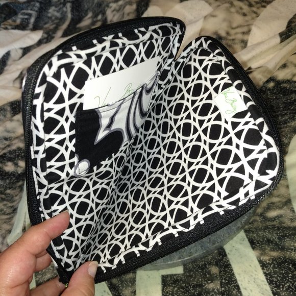 Vera Bradley Small Tablet / E-Reader Sleeve Night & Day NWT - Picture 3 of 5